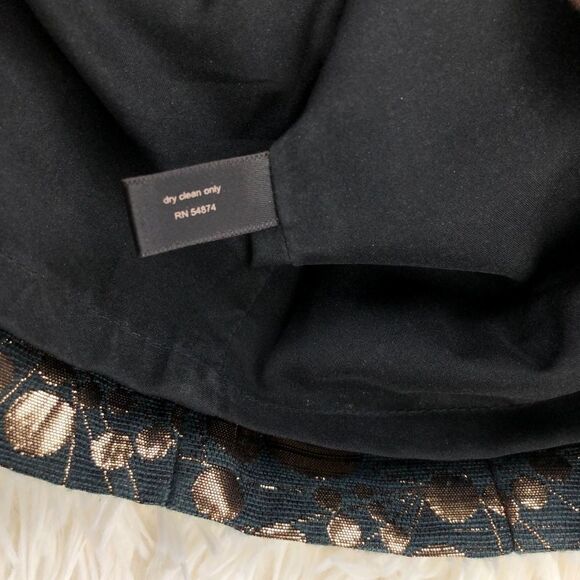 The Limited Black Gold Metallic Pencil Skirt Size 2 - Picture 6 of 7